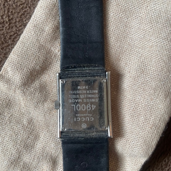 Gucci Watch - Picture 3 of 4